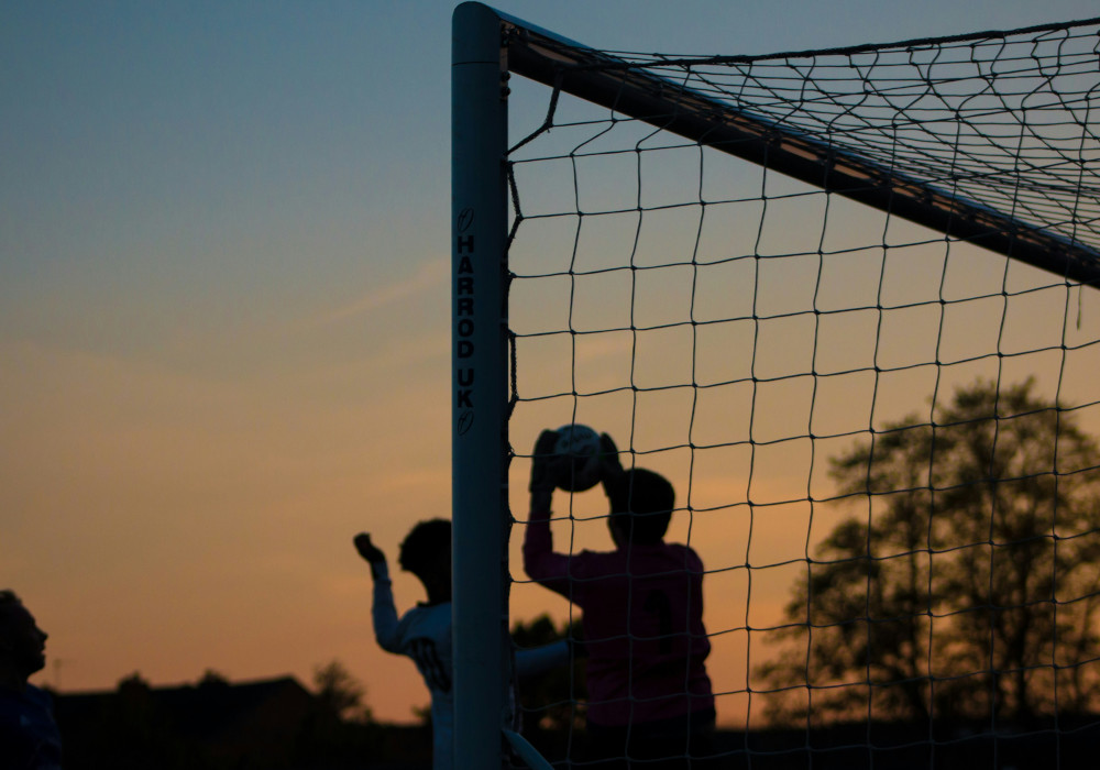 How to encourage kids to participate in sports